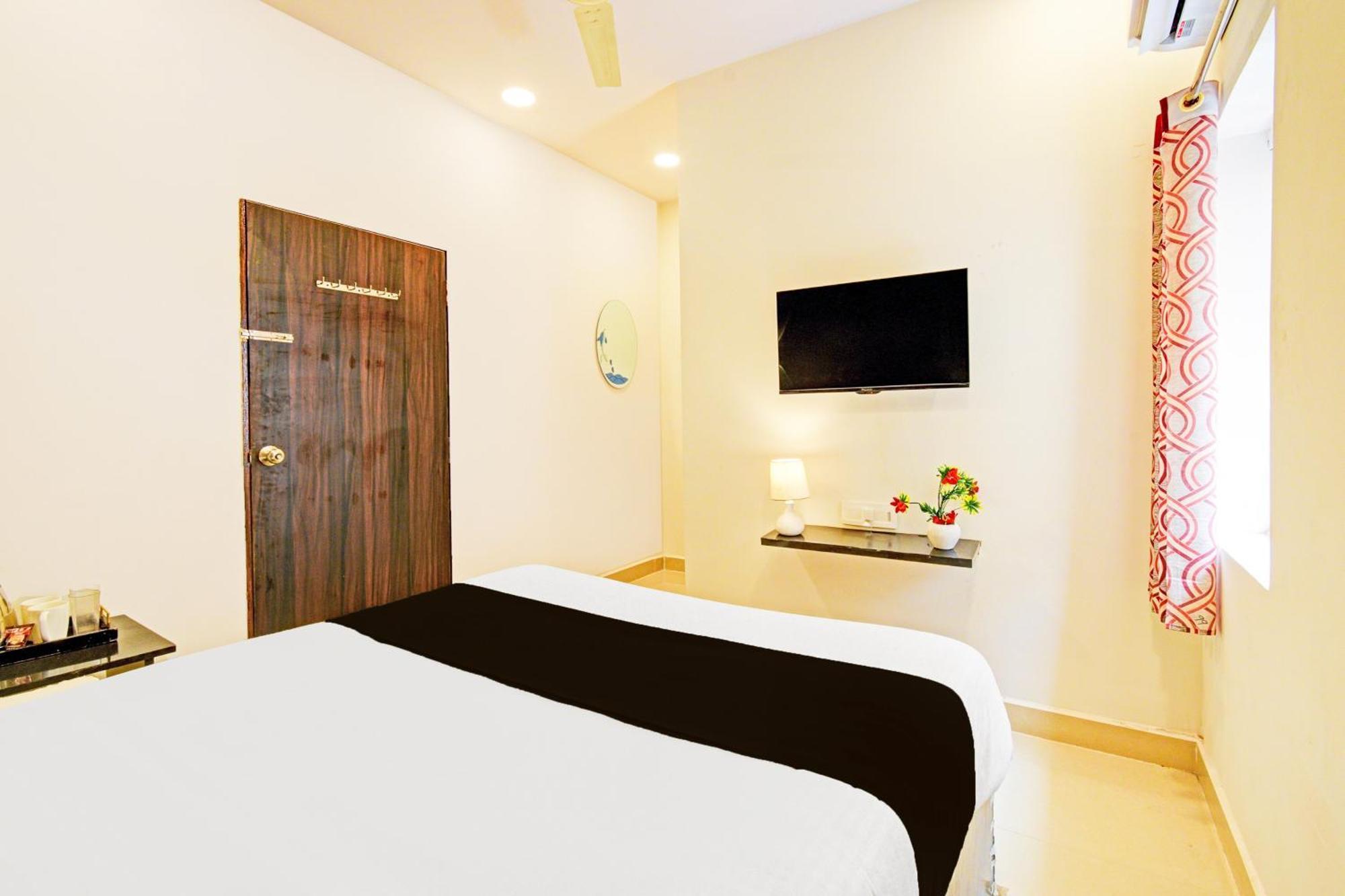Hotel O Malani Inn Hyderabad Exterior photo