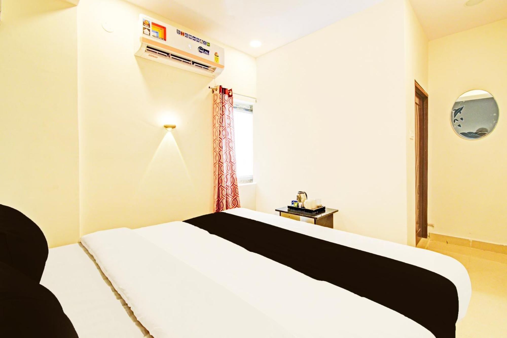 Hotel O Malani Inn Hyderabad Exterior photo